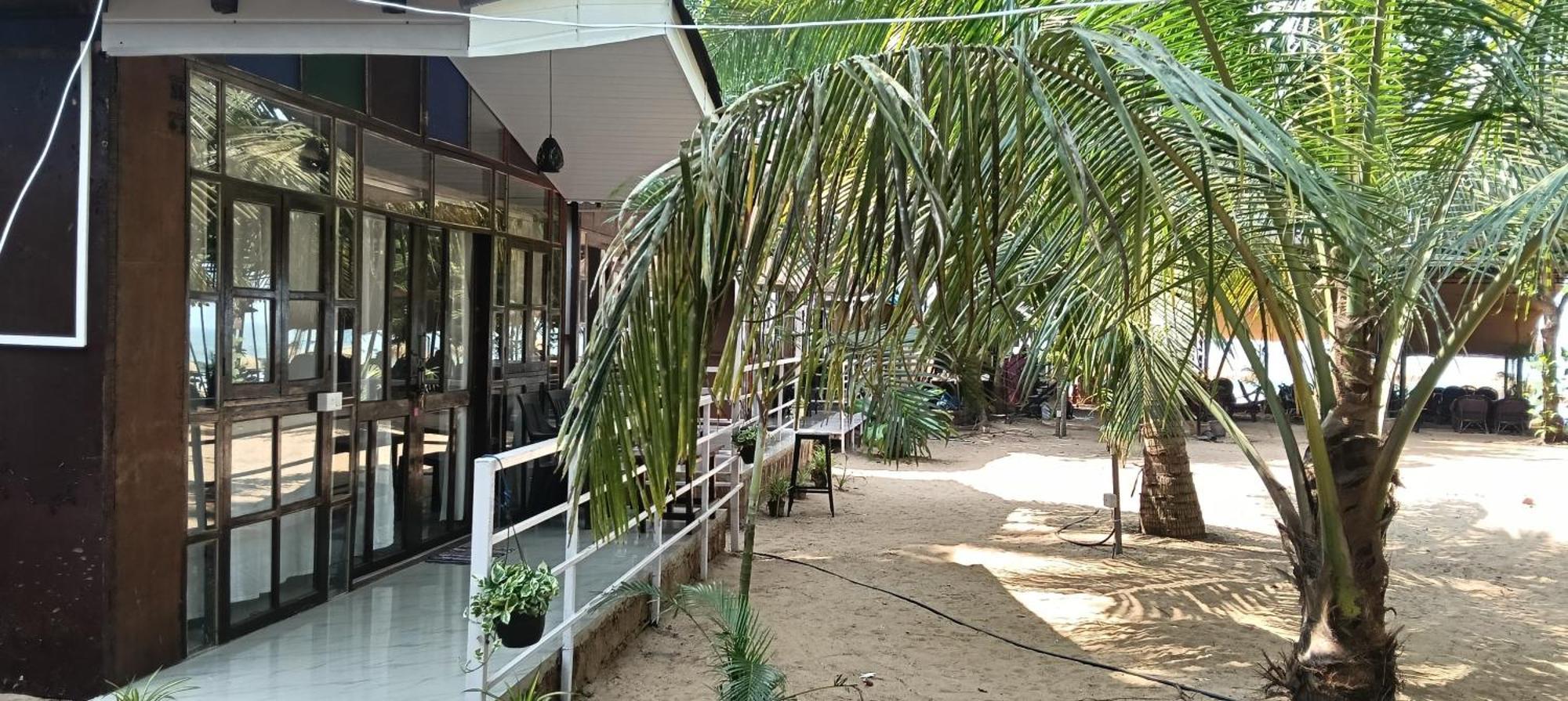 Casa Beach Hut Resort بالوليم المظهر الخارجي الصورة