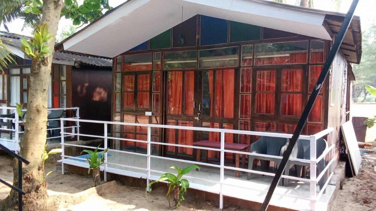 Casa Beach Hut Resort بالوليم المظهر الخارجي الصورة
