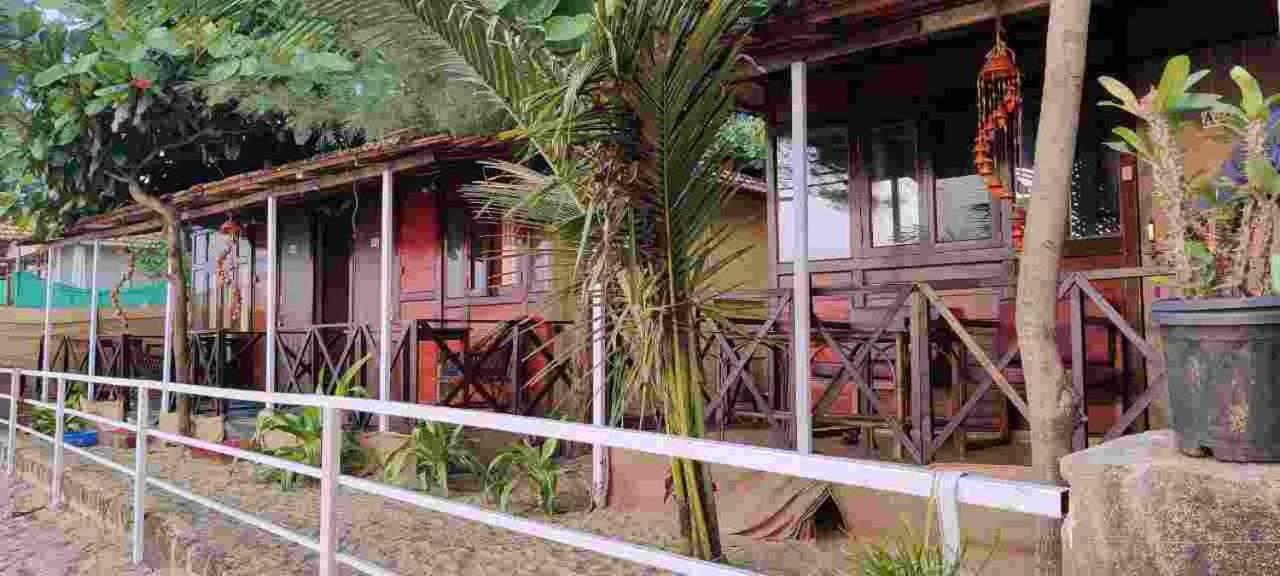 Casa Beach Hut Resort بالوليم المظهر الخارجي الصورة